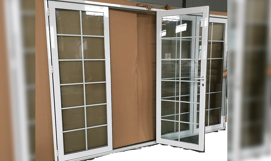 Aluminium Double Glazed Bi Fold Doors 10