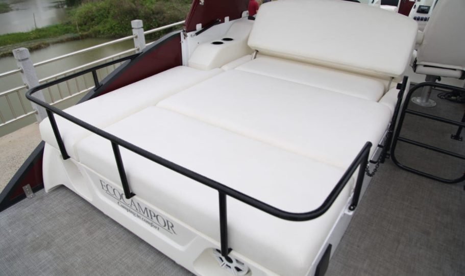 Spark Pontton Bed (4)